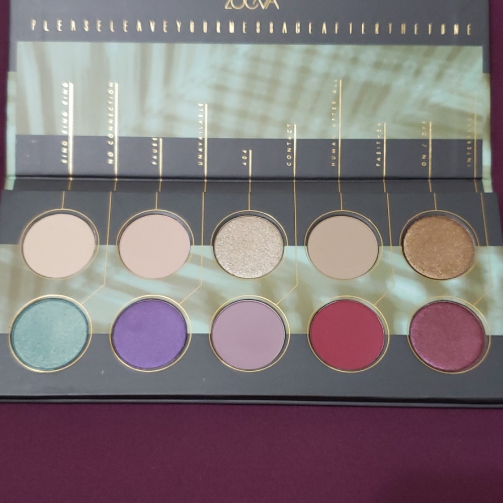 Zoeva offline eyeshadow palette